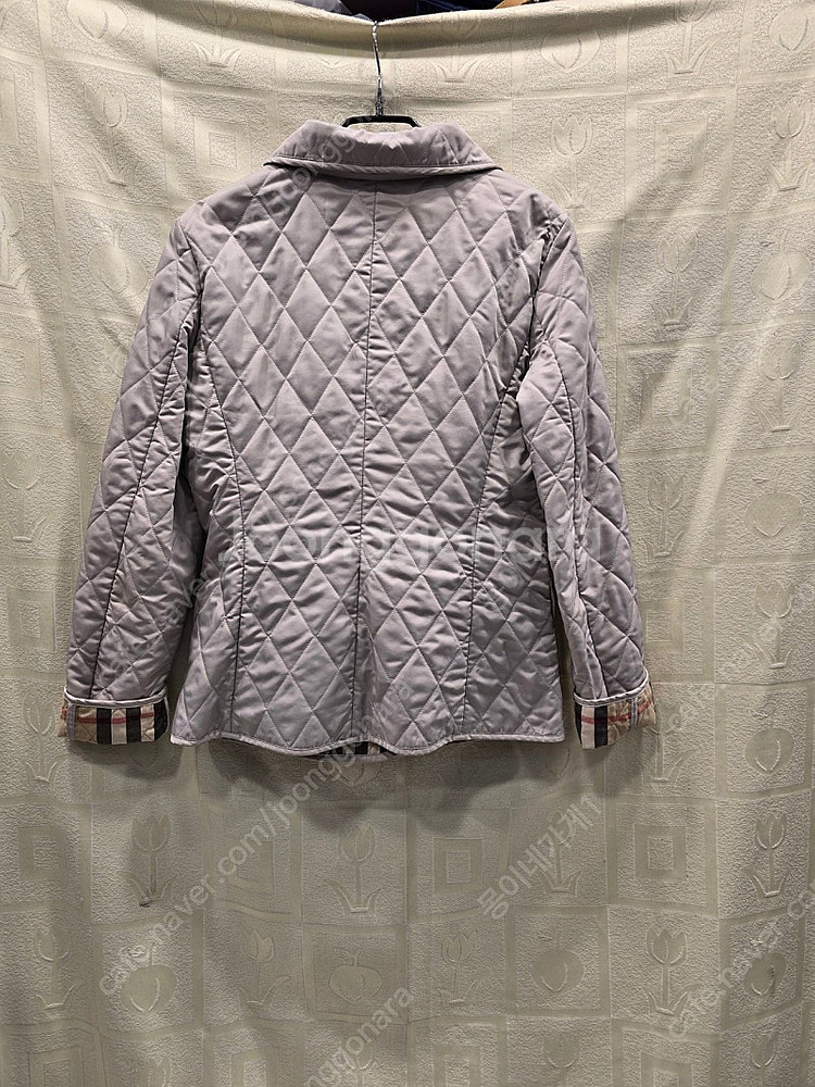 버버리 퀼팅 얇은 패딩 자켓 여성용 XS (44)--5
