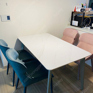 본톤 포세린 세라믹 식탁