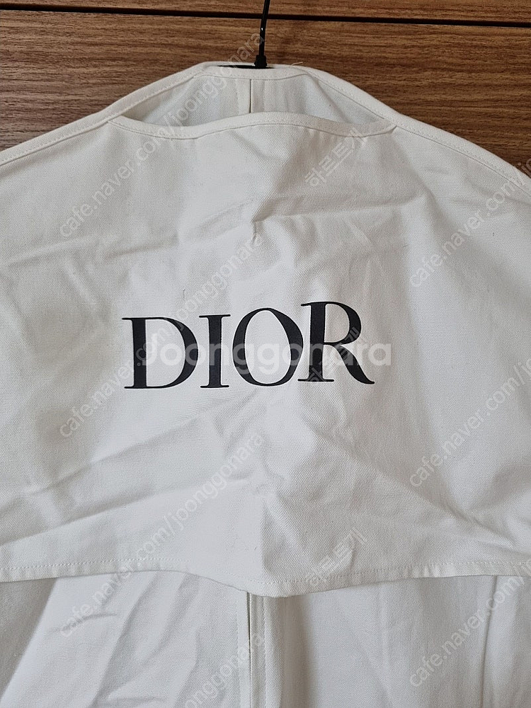 루이비통 발렌티노 생로랑 디올 펜디 구찌 슈트케이스 판--1