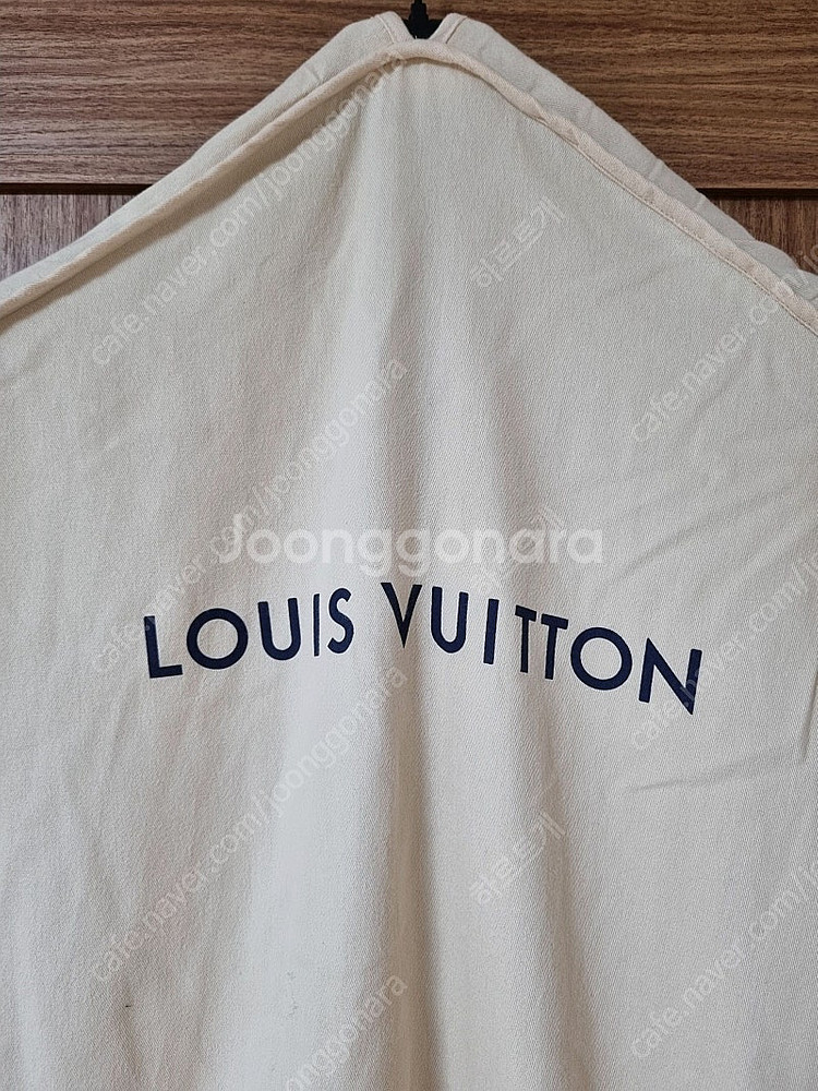 루이비통 발렌티노 생로랑 디올 펜디 구찌 슈트케이스 판--3