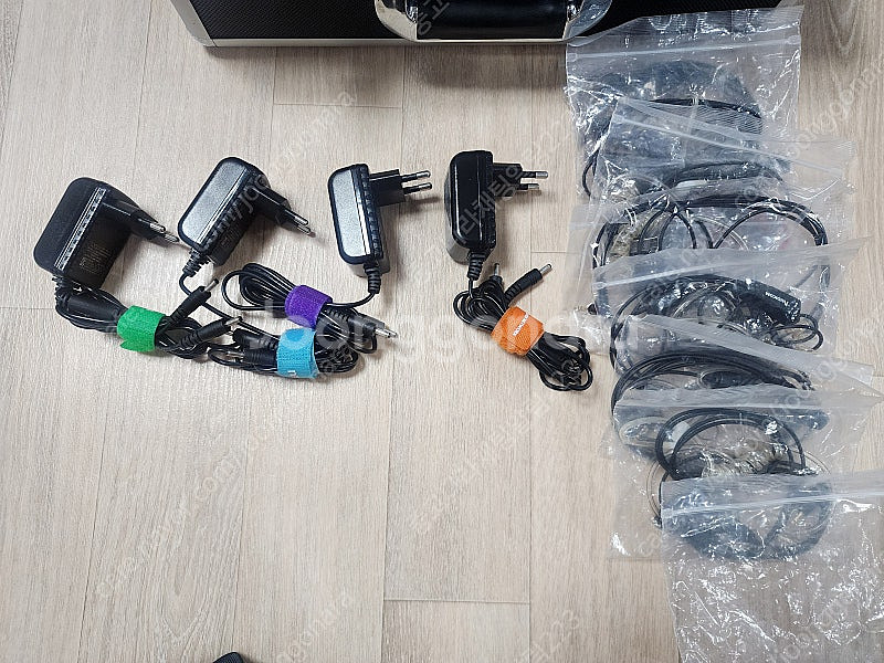 모토로라T80 1세트,FV-306 4세트--5