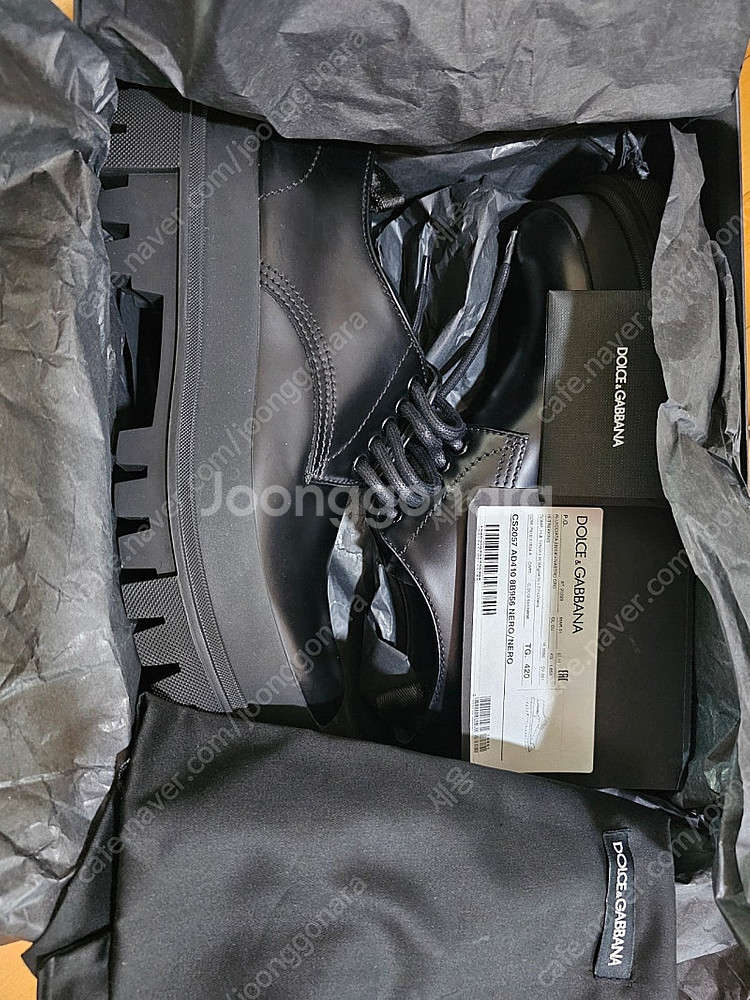 돌체앤가바나 레이스업 더비 42사이즈 새상품--1