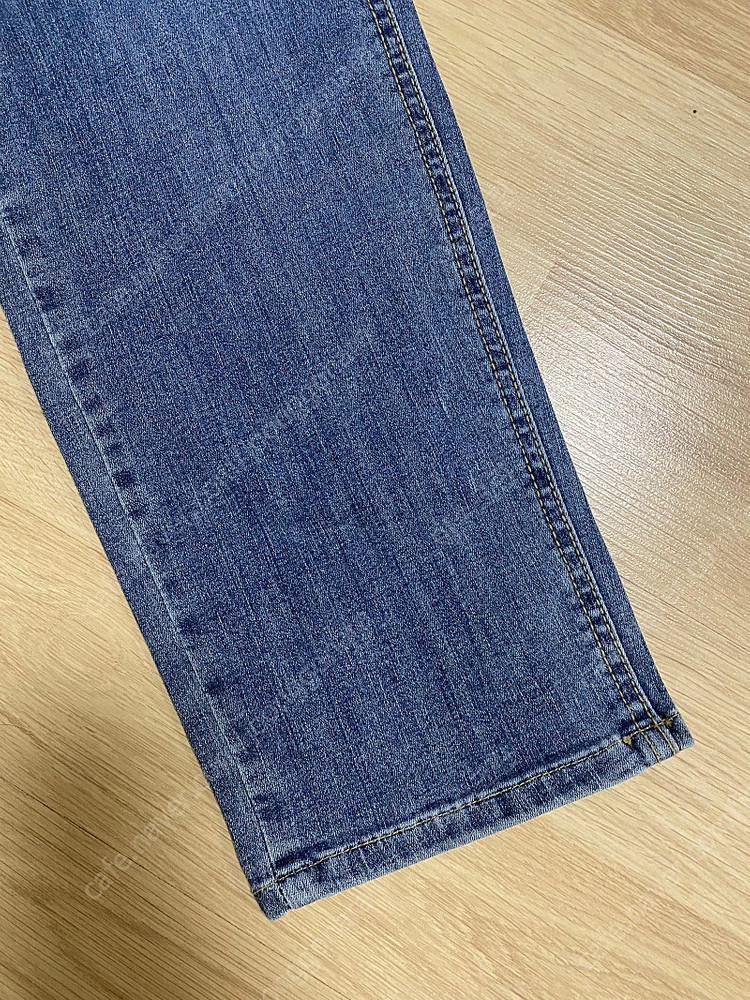 유명의류쇼핑몰 98도씨 청바지 (새제품) 이미지