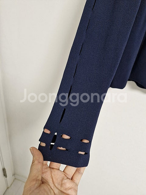 23년더캐시미어남방 22년타임자켓 21년랑방니트 산드로남방 24년시스템니트자켓 마쥬스커트--2