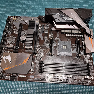 GIGABYTE B450 AORUS ㅍㅍㅍ