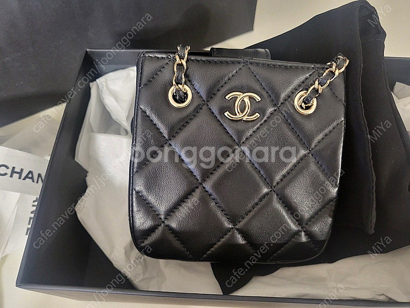 샤넬 22C AP2954 클러치 위드 체인--0