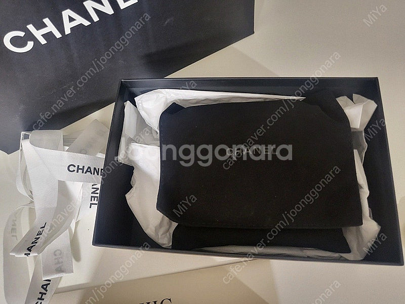 샤넬 22C AP2954 클러치 위드 체인--2