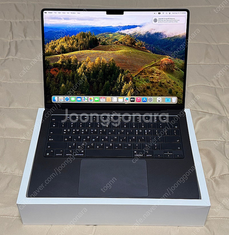맥북프로 M3 pro 14인치 스블 기본형 새상품급--0