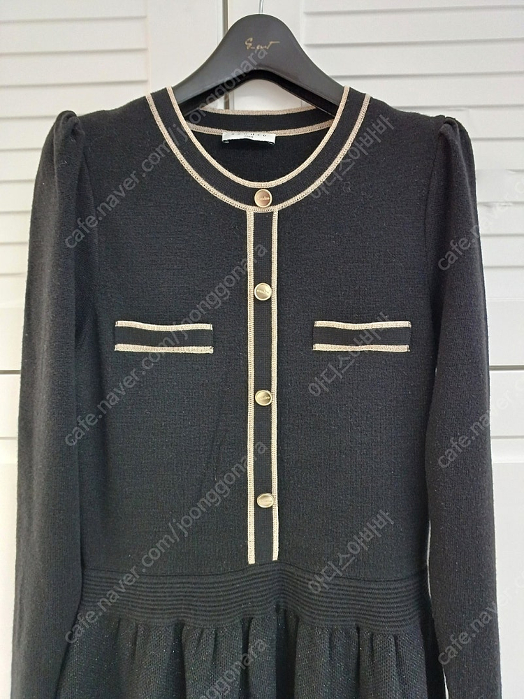 산드로 금장 단추 롱 니트 원피스(44~55) 이미지