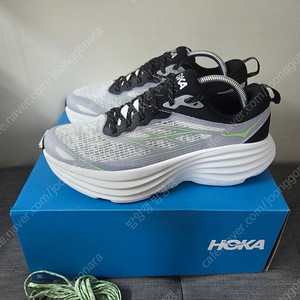호카 본디 8 TS 화이트:타르트 애플 270
