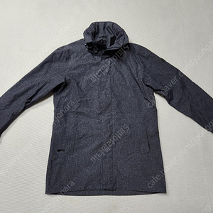 [사이즈100] 노스페이스 점퍼/ VITESSE 자전거저지/ 씨리즈 & 블랙스미스/ 뉴발란스/ GU 트랜치코트/ 일프린치페/ 뱅뱅/폴햄/핑/ 아메리칸이글/ 네파/ COAX/ 르까프