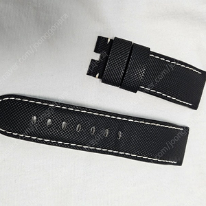 파네라이 스트랩 24mm 판매합니다.