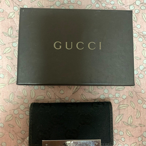 구찌 키홀더 판매합니다