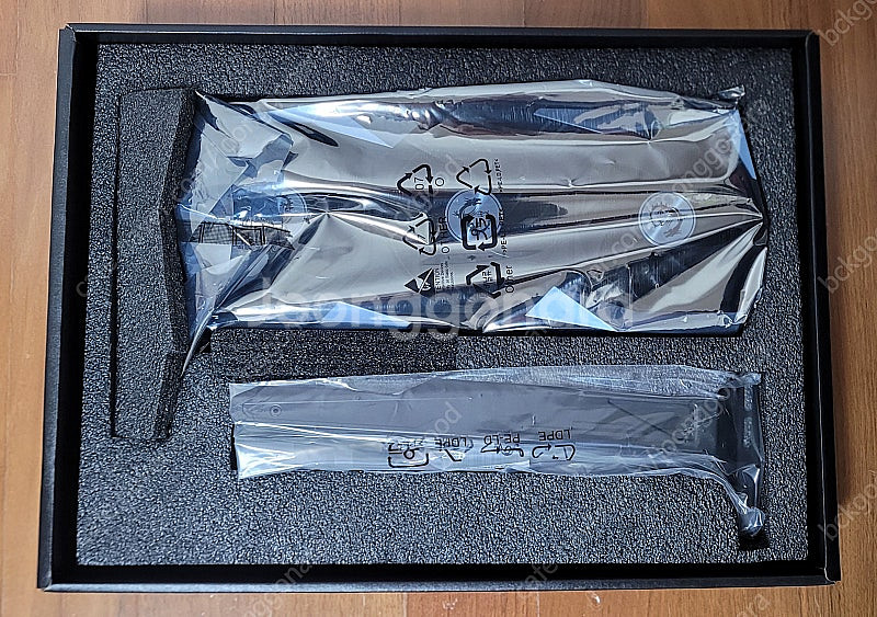 MSI 라데온 RX6800XT GAMING Z 풀박스 우택포--1