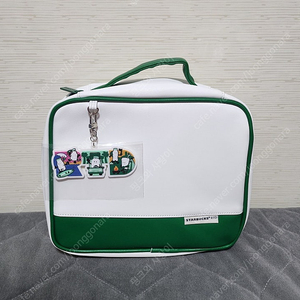 스타벅스 RTD 트래블 온더고 파우치 새상품 팝니다