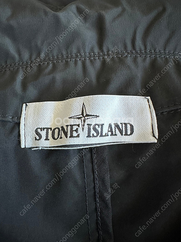 스톤아일랜드(STONE ISLAND) 마이크로랩스 트렌치 코트 새제품 판매합니다--1