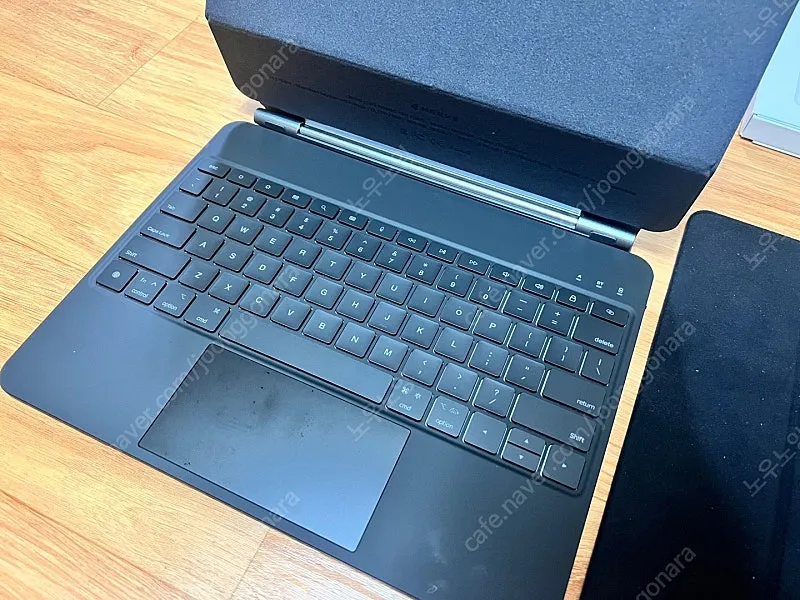 아이패드 프로 M4 512기가 판매합니다. 이미지