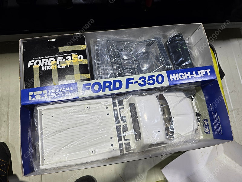 타미야 1/10 FORD F-350 HIGH-LIFT 박스채 신품 팝니다. 이미지