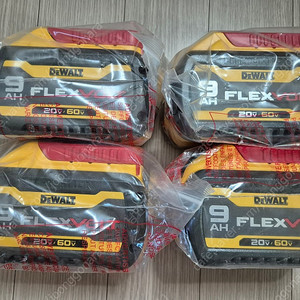 디월트 플렉스볼트 DCB609