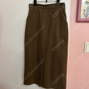 라룸 울 스커트 카키