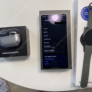 s25 울트라 티타늄 블랙 512gb 자급제, 워치7 44mm lte, 버즈3 프로 판매