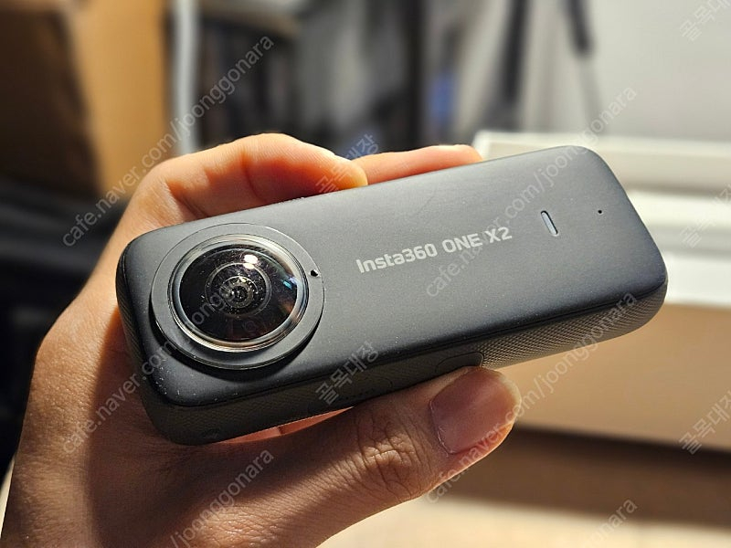 인스타 360 Insta360 ONE X2 풀박스 및 다량의 구성품 이미지