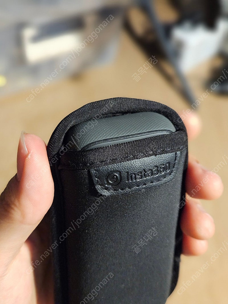 인스타 360 Insta360 ONE X2 풀박스 및 다량의 구성품 이미지