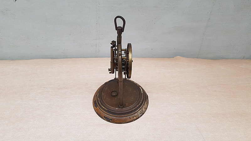 빈티지 독일 태엽 탁상시계--3