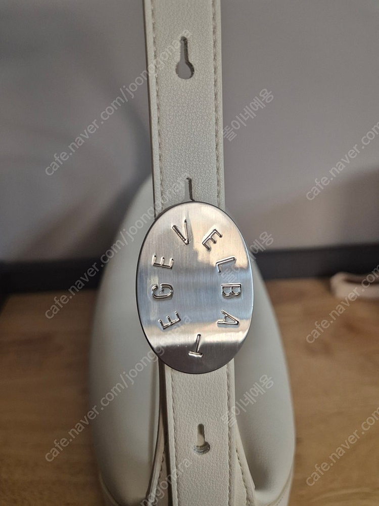 엘바테게브 가방 이미지