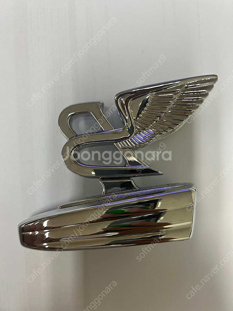 벤틀리 플라잉 B 윙 문진(Flying B Paperweight) 팝니다.--1