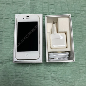 아이폰4S 화이트 32GB 팝니다. (상태최상, 풀박스, 구성품 미사용)