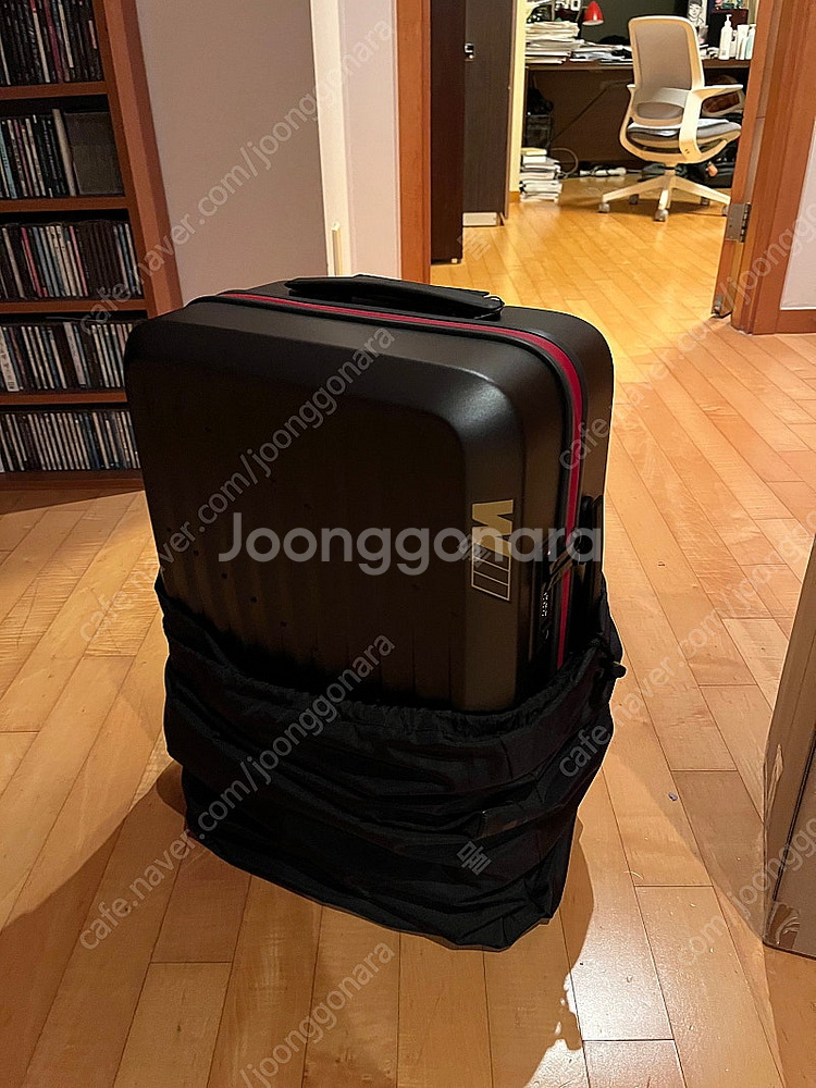 BMW M 보드 캐리어 43L 새상품--2