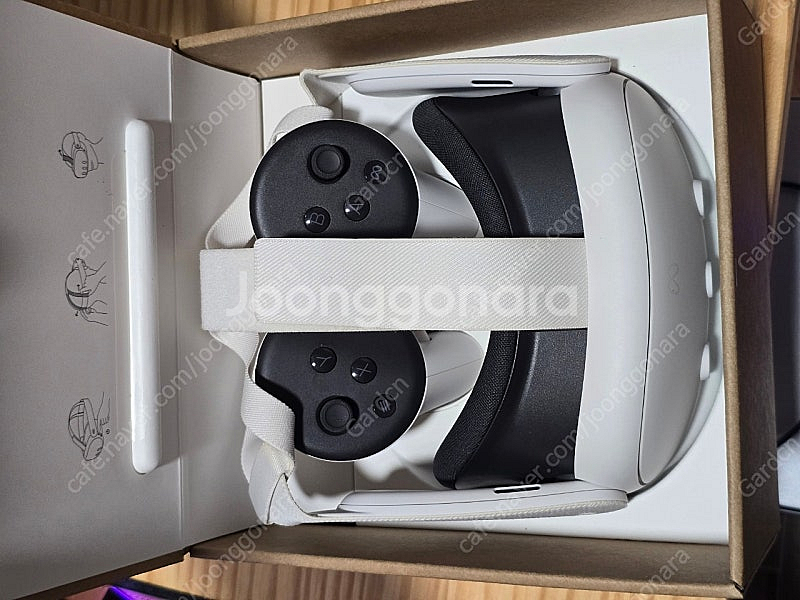 메타 퀘스트3 512GB, 정품 거치대 판매합니다.(24년 5월 1차구매)--9