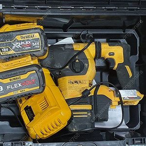 디월트충전함마드릴333