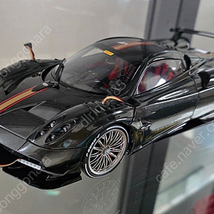 LCD 파가니 와이라 BC 카본 1:18