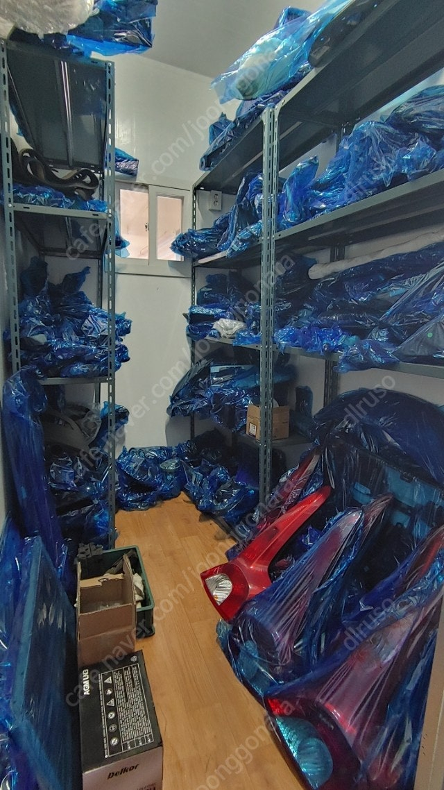 볼보 C30 중고부품 판매--2