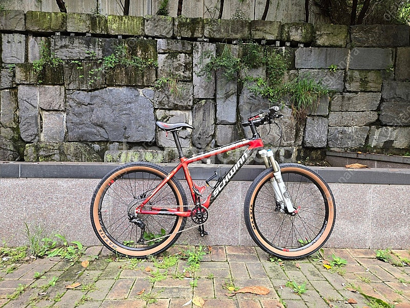 슈윈(SCHWINN) 카본 MTB 15인치 (Full XT 8000구동계, 폭스 샥) 팝니다.--1