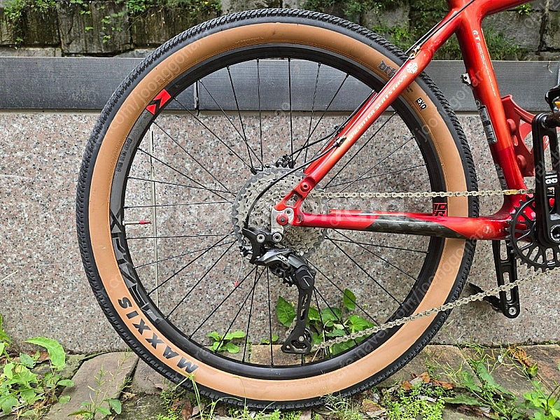 슈윈(SCHWINN) 카본 MTB 15인치 (Full XT 8000구동계, 폭스 샥) 팝니다.--2