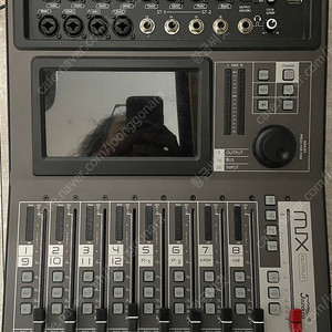 Soundking DM20M 디지털 믹싱 콘솔