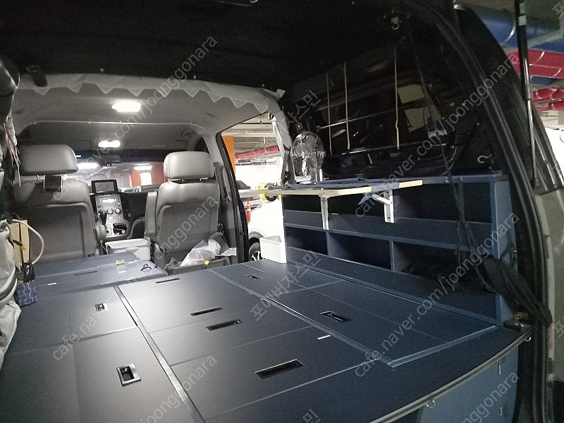 스타렉스 3인승 캠핑카--1