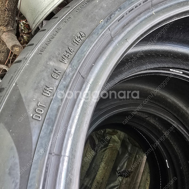 265 35 21 피제로 두본 팝니다 두개 20--2