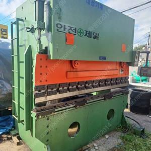 대성 절곡기 80톤