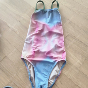 로레카 더글로밍씨 S