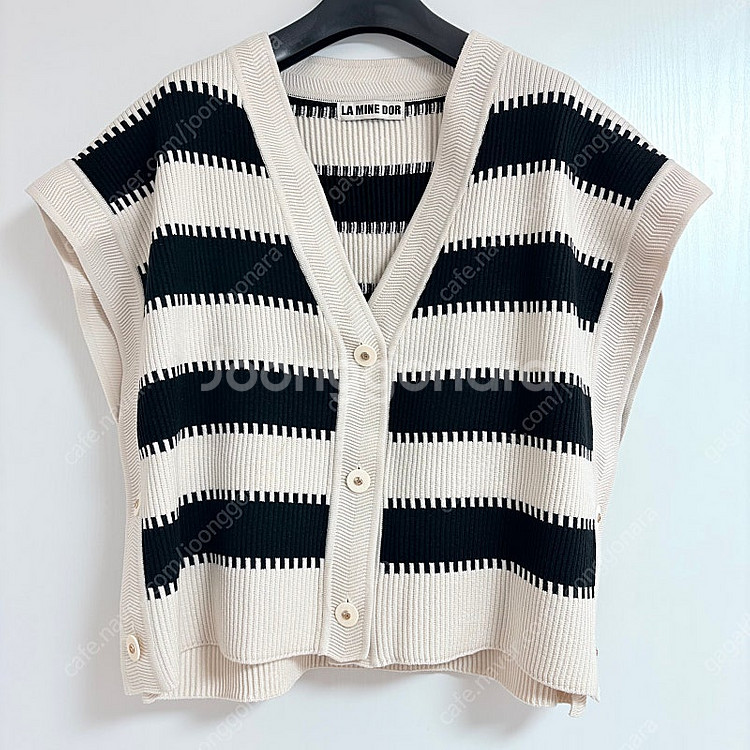 리틀블랙 스트라이프 니트 판초 케이프--0