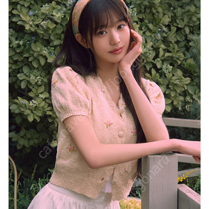 로라로라 가디건(택달린 새상품, 장원영 착용)