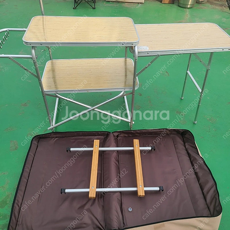 캠핑용 키친 테이블. 야외 간이 요리 테이블. 휴대용 접이식 캠핑 주방--1