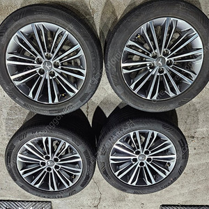 제네시스 EQ900 18인치 휠 타이어세트