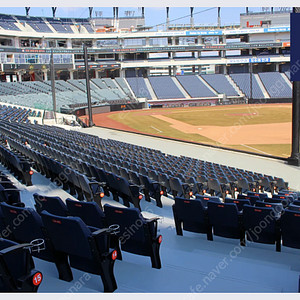 9/26 한화 vs LG 1루 1층 내야지정석 103구역 응원존 2연석(통로) 양도합니다.