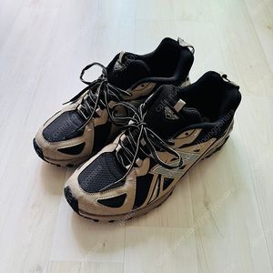 뉴발란스 610 운동화 판매해요