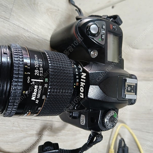 니콘 D70 + 28-105 1;3.5-4.5D